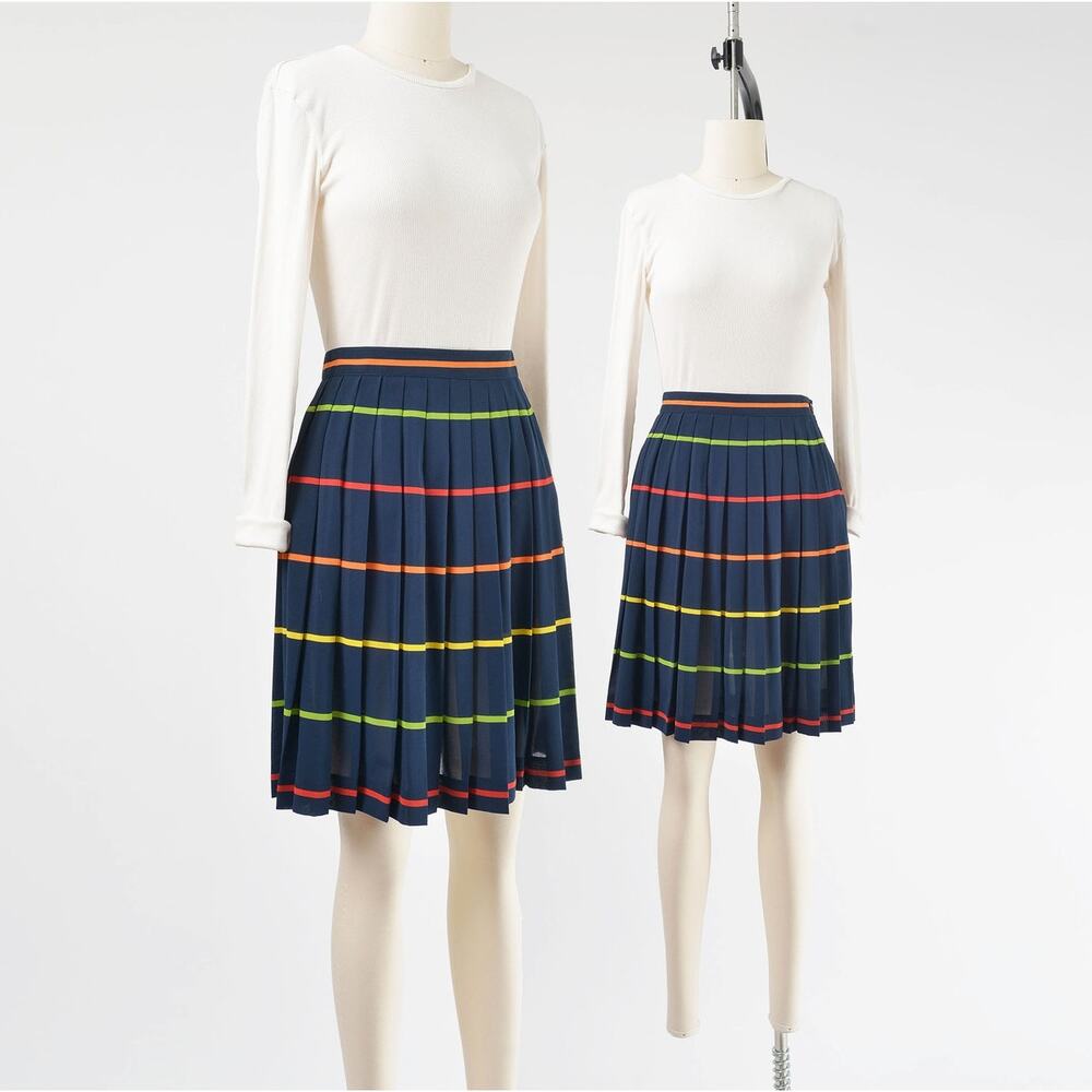 Vintage 90s Navy Striped Pleated Schoolgirl Prep Academic Mini Skirt M